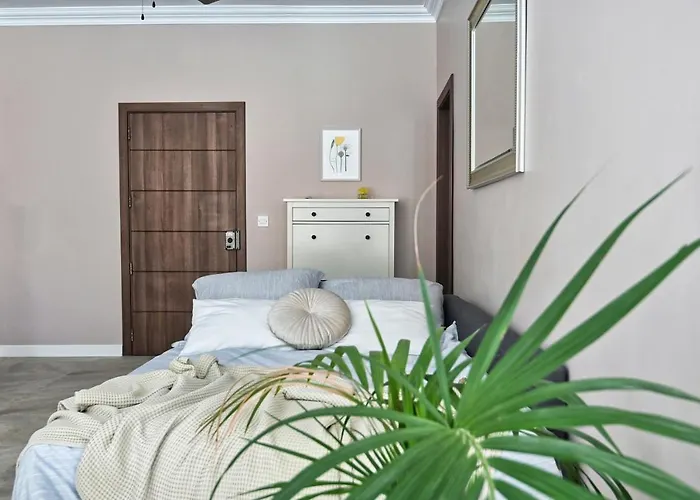 Marni クレンディ