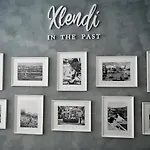 Marni * Xlendi